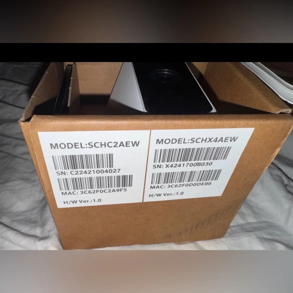 Xfinity Xchc2AEW Home Wireless Security Camera 720p Hd White Model SCHX4AEW - Picture 3 of 3